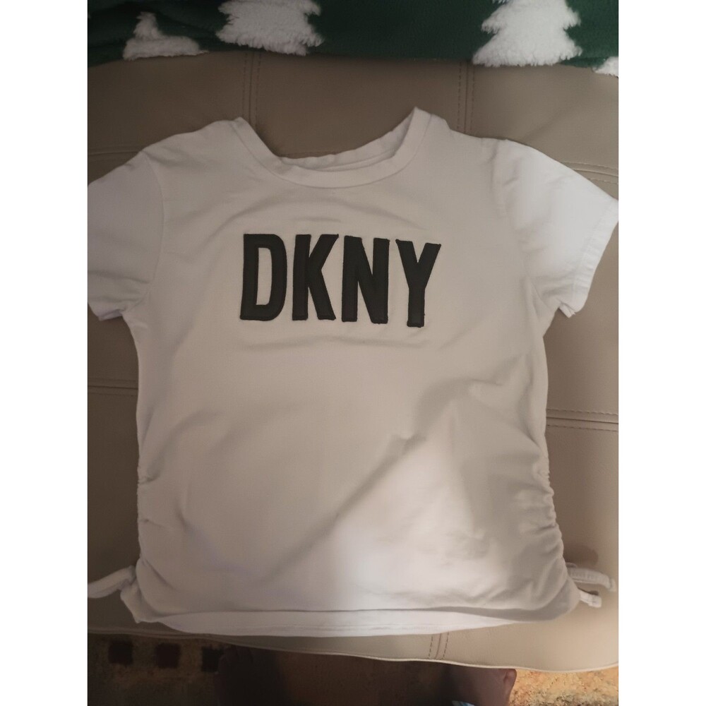 DKNY T-shirt Girls size 10